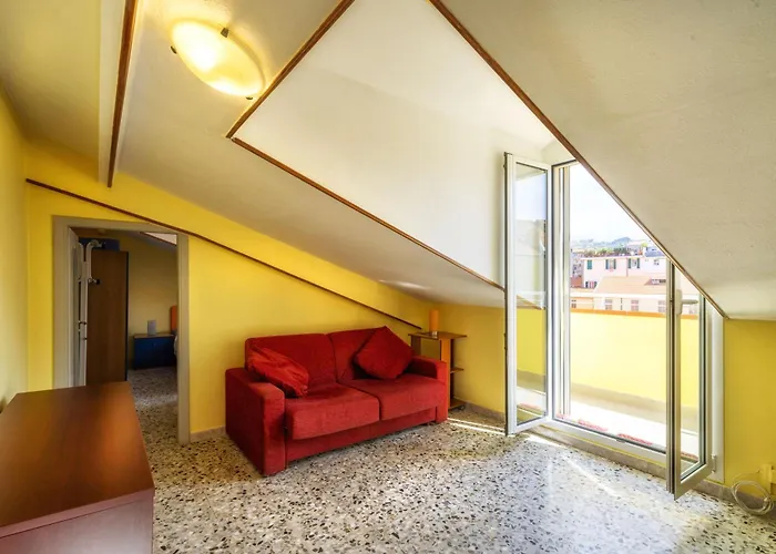 Mansarda アパート