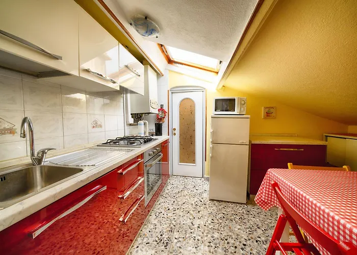 Mansarda アパート